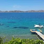 Mavi Akvaryum Konukevi 3*