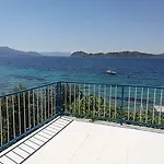 Konukevi Mavi Akvaryum Söğüt