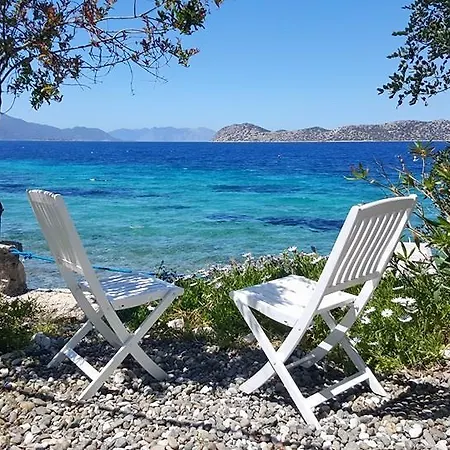 فندق Mavi Akvaryum Pension سوغوت