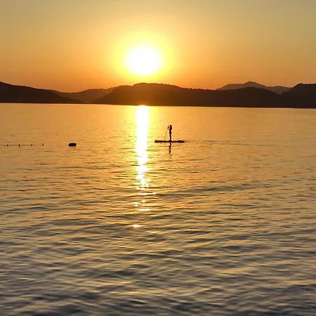 Mavi Akvaryum 3* سوغوت