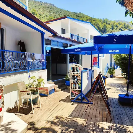 Mavi Akvaryum בית הארחה Sogut (Aegean)