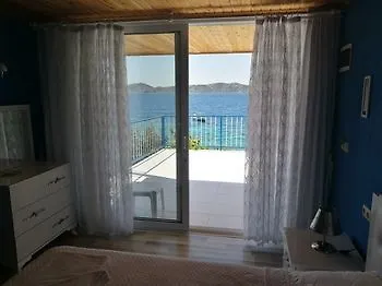 Mavi Akvaryum Pension فندق