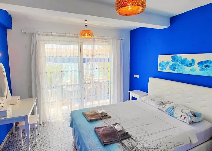 Mavi Akvaryum 3* سوغوت