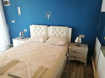 Mavi Akvaryum بيت ضيافة سوغوت