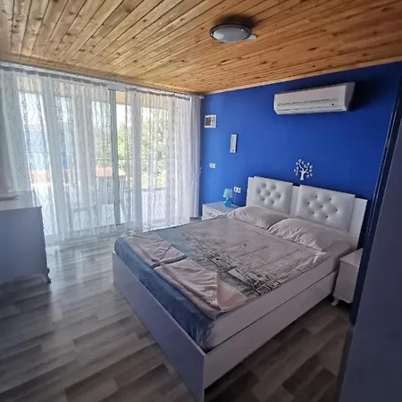 Mavi Akvaryum Pension Guest house