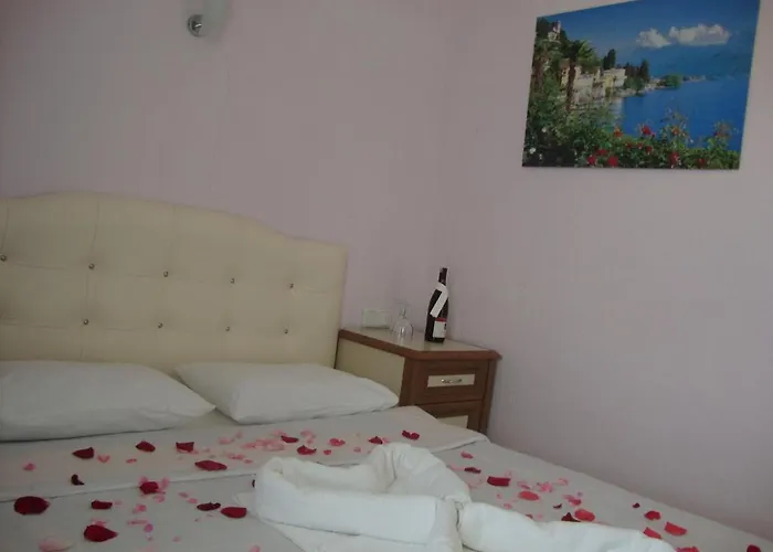 Mavi Akvaryum Pension Casa de hóspedes 3*